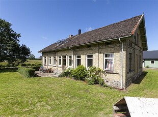 Villa till salu på Görslövs byaväg 38 i Jonstorp - Mäklarhuset