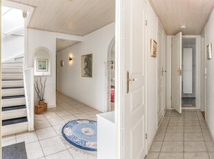 Villa till salu på Runristargatan 66 i Helsingborg - Mäklarhuset