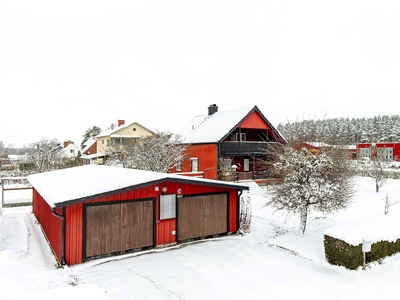 Friliggande villa - HOVA Västra Götaland