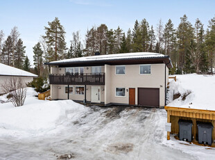 Villa till salu på Betesvägen 36 i Härnösand - Mäklarhuset