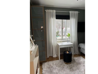 Hyr ett 3-rums hus på 70 m² i Stockholm