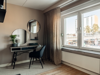 Lägenhet till salu på Loviselundsvägen 17 i Stockholm - Mäklarhuset