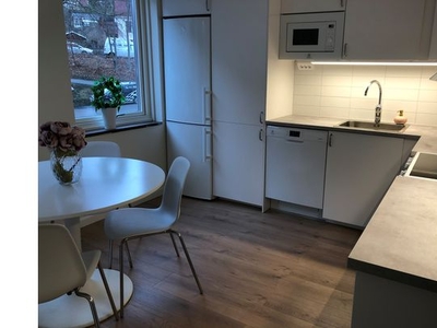 Hyr ett 2-rums lägenhet på 60 m² i Karlskrona