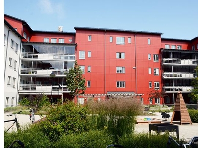 Hyr ett 1-rums lägenhet på 39 m² i Gävle