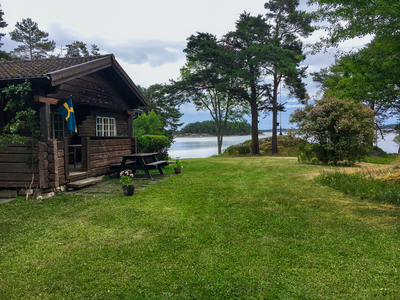 Cottage - SVARTSÖ TRÄSKÖ Skälvik