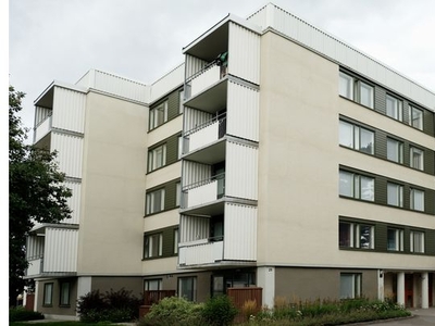 Hyr ett 2-rums lägenhet på 67 m² i Gävle