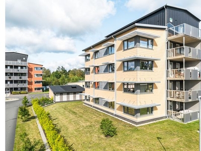 Hyr ett 3-rums lägenhet på 79 m² i Värnamo