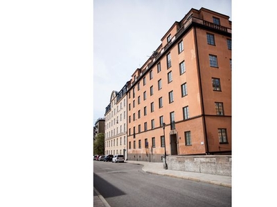 Hyr ett 1-rums lägenhet på 82 m² i Stockholm