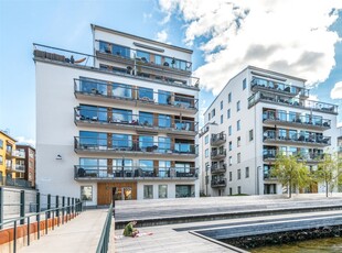 Lägenhet till salu på Per Ludvig Lindgrens Terrass 2 i Stockholm - Mäklarhuset