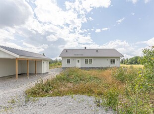 Villa till salu på Ängesta 14D i Västerås - Mäklarhuset