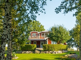 Fritidshus till salu på Bergsviks holme 41 i Vätö - Mäklarhuset