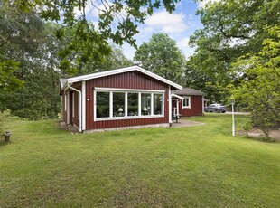 Villa till salu på i Ljungby - Mäklarhuset