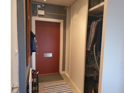 Hyr ett 2-rums hus på 43 m² i Stockholm