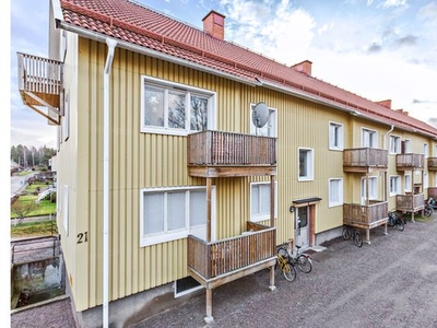 Hyr ett 3-rums lägenhet på 80 m² i Katrineholm