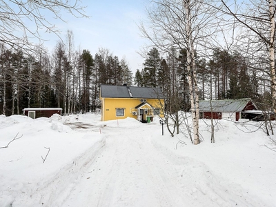 Naturnära villa med avskilt läge