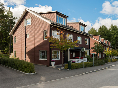 Duplex - Brukshundsvägen Sundbyberg