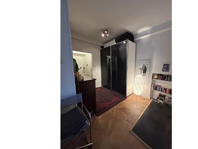 Hyr ett 2-rums hus på 44 m² i Stockholm