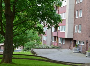 Övre Besvärsgatan 6