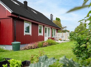 Villa till salu på Lökgatan 6 i Uppsala - Mäklarhuset