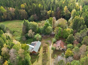 Villa till salu på Flädergatan 27 i Brämhult - Mäklarhuset