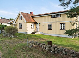 Villa till salu på Odens Väg 3 i Kungsbacka - Mäklarhuset