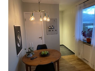 Hyr ett 1-rums lägenhet på 25 m² i Täby