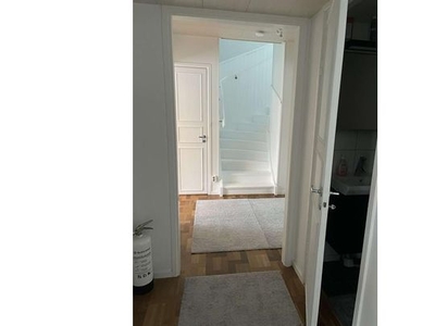 Hyr ett 5-rums hus på 101 m² i Gävle