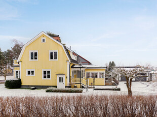 Villa till salu på Far Anders väg 6 i Skillingaryd - Mäklarhuset