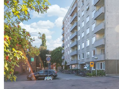 Hyr ett 2-rums lägenhet på 62 m² i Karlstad