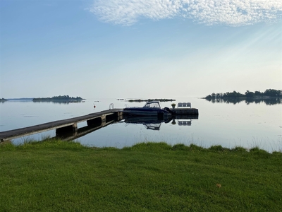 Villa till salu på Nötö 2 i Påskallavik - Mäklarhuset