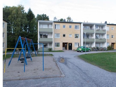 Hyr ett 2-rums lägenhet på 66 m² i Strängnäs