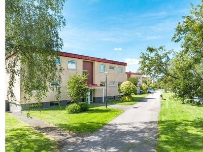 Hyr ett 1-rums lägenhet på 41 m² i Värnamo