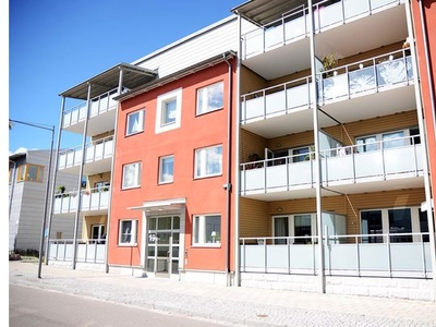 Hyr ett 2-rums lägenhet på 56 m² i Gävle