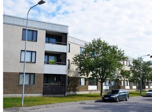 Hyr ett 3-rums lägenhet på 79 m² i Gävle