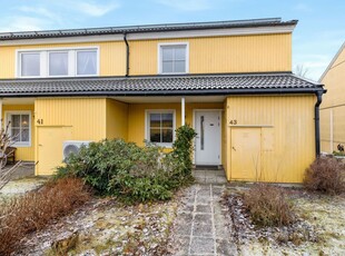 Adolf Lemons väg 43 Täby kyrkby 7 rok, 151 kvm, Täby