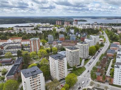 Lägenhet till salu på Loviselundsvägen 7C i Hässelby - Mäklarhuset