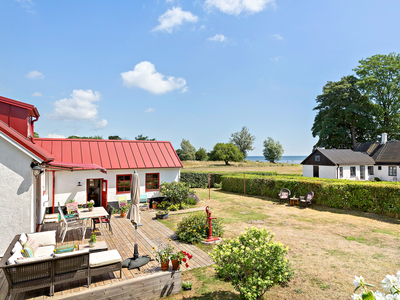 Villa till salu på Herman Nils väg 4 i Borrby - Mäklarhuset