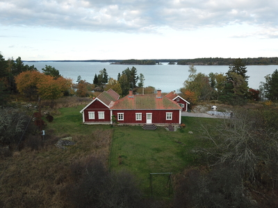 House - Hässelbyholm Klubben Strängnäs