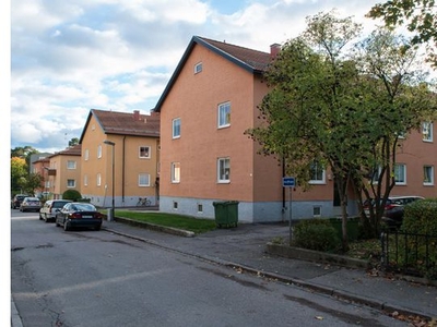 Hyr ett 1-rums lägenhet på 55 m² i Eskilstuna