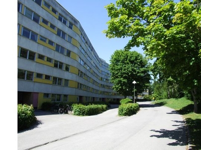 Hyr ett 1-rums lägenhet på 69 m² i Nyköping