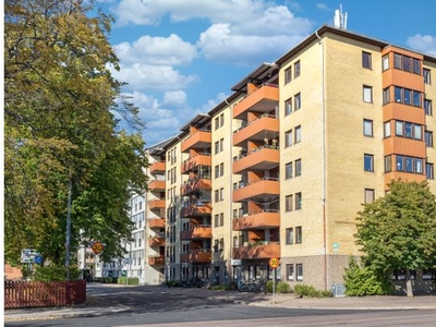 Hyr ett 3-rums lägenhet på 80 m² i Karlstad