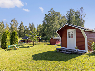 Fritidshus till salu på Hamre-Långsjön 172 i Njurunda - Mäklarhuset