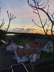 Modern lägenhet nära hav & vacker natur i ett eget småhus