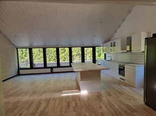 Newly refurbished available for rent in Göta,