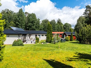 Villa till salu på Täppåsen 42 i Hagfors - Mäklarhuset