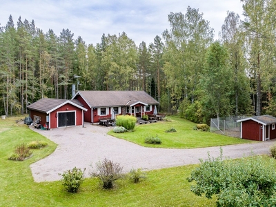 Friliggande villa - Bälinge Uppsala