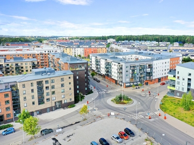 Bostadsrättslägenhet - SOLNA Stockholm