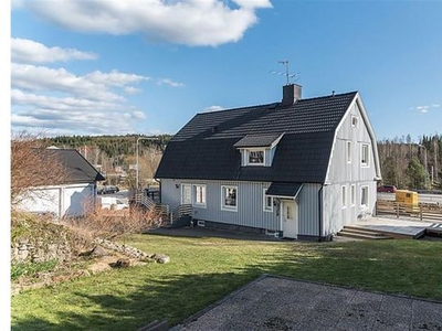 Hyr ett 5-rums hus på 110 m² i Borås