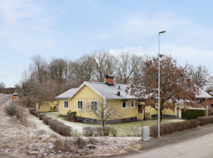 Villa till salu på Mjölnarbergsvägen 4 i Ljungby - Mäklarhuset