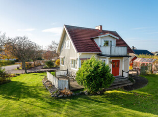 Villa till salu på i Långås - Mäklarhuset